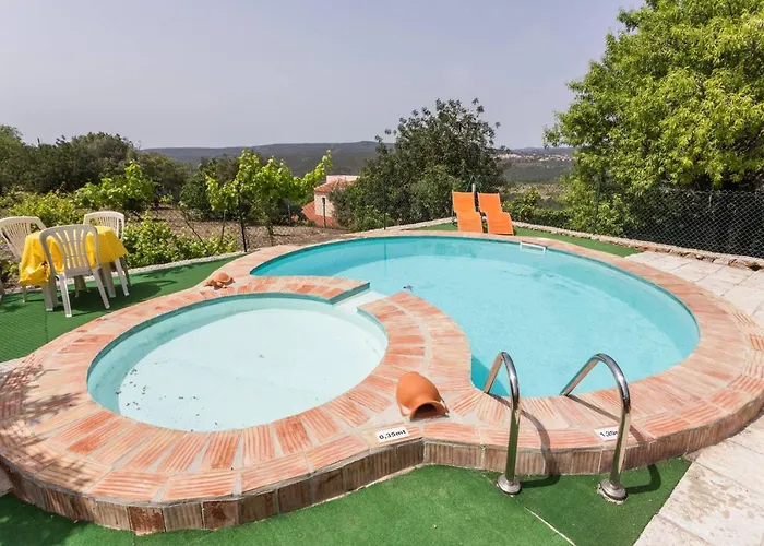 Casa Adega - Quinta Amoreira ゲストハウス